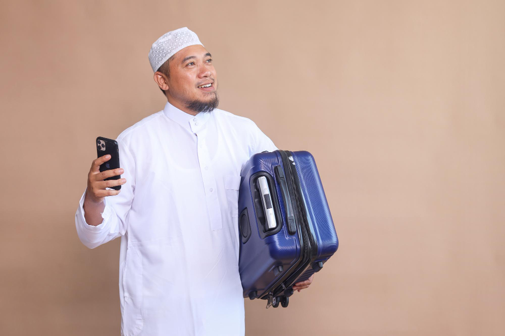 10 perlengkapan haji umroh