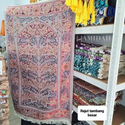 sajadah rajut tambang besar