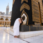 11 Amalan Istimewa di Makkah dan Madinah yang Tidak Bisa Dilakukan di Indonesia