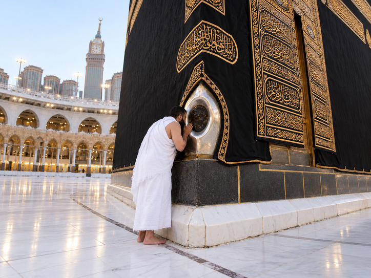 11 amalan di makkah madinah